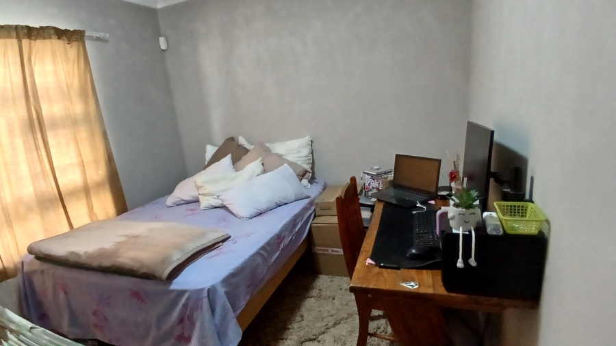 To Let 3 Bedroom Property for Rent in Fairview Eastern Cape
